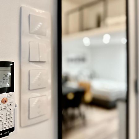 Premium Apartment By Hi5- Brody Street Budapeste Exterior foto